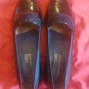 Mens patent leather shoes